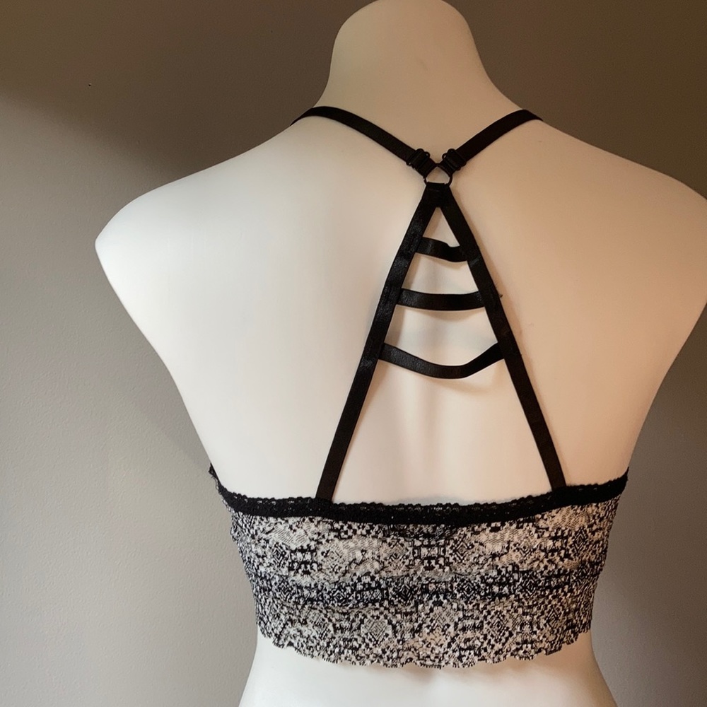 Bra - Picture 5 of 7